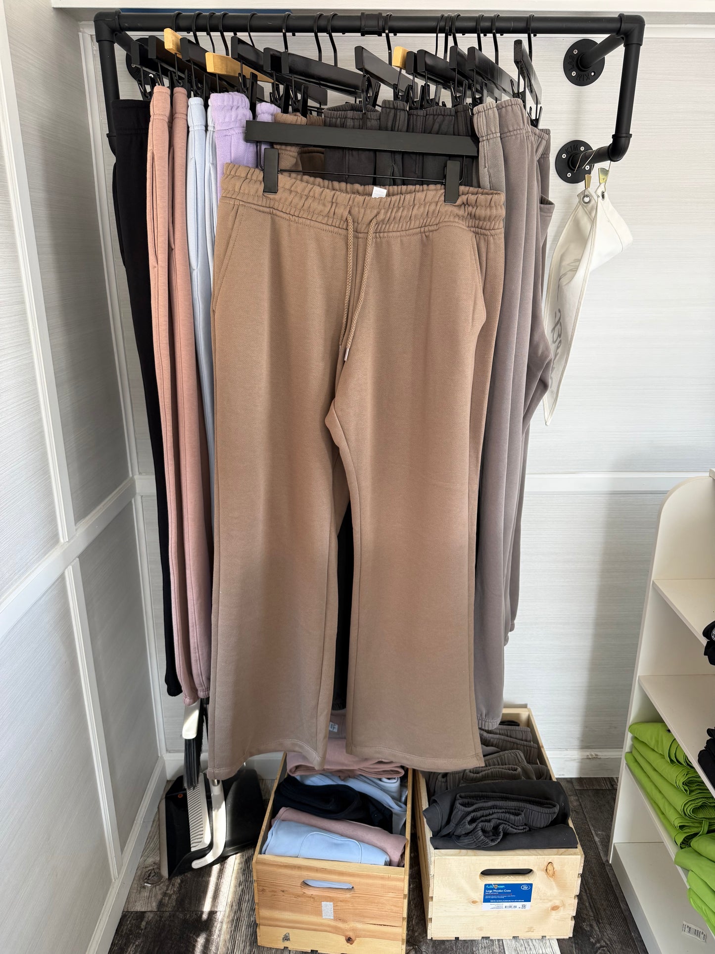 Cuffless Ladies Sweatpants